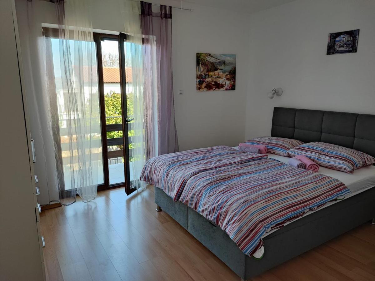 ונטאצ'יצ'י Apartments Ana Malinska Island Krk מראה חיצוני תמונה